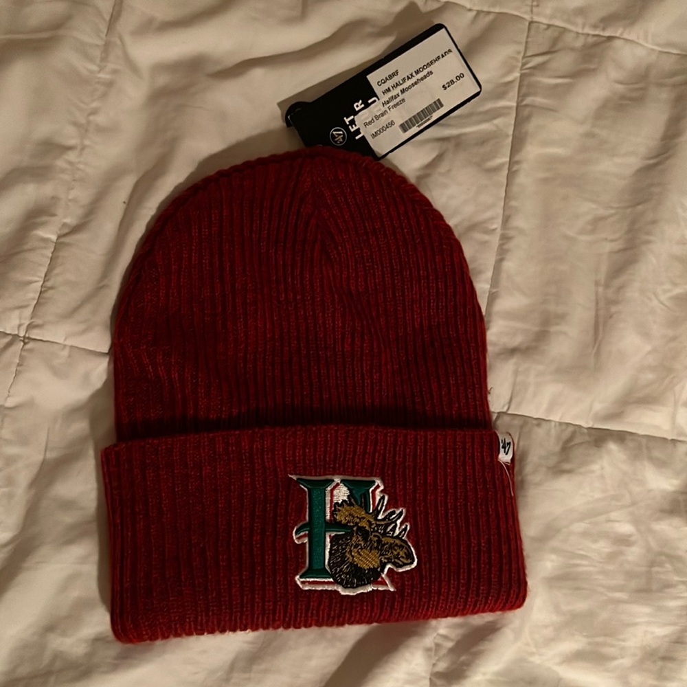 red moose head toque
